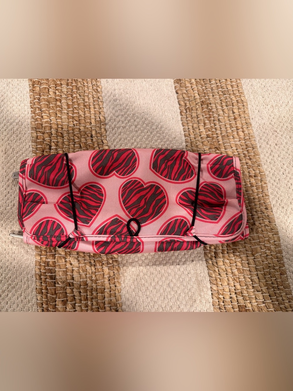Travelon Rollup Travel Jewelry Case with Red, Pink and Black Zebra Heart Print